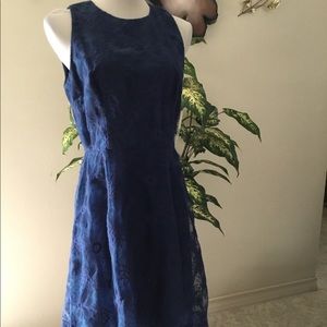 HOST PICK-DONNA MORGAN BEAUTIFUL DRESS- NWT